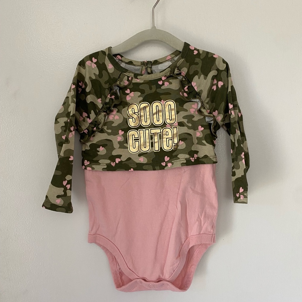 Long-sleeve Onsie